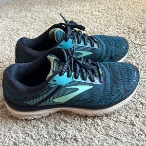 Brooks Adrenaline GTS 18